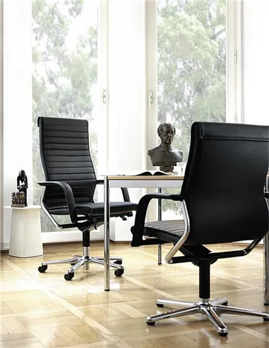 Крісло керівника WILKHAHN FS MANAGEMENT 220/92 шкіряне