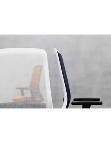 Крісло INTERSTUHL EVERY EV216 для оператора