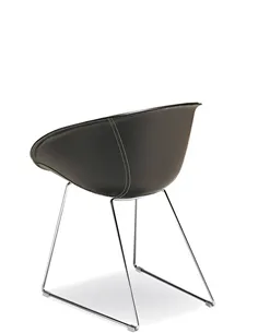 Стілець PEDRALI GLISS 930 шкіряне 2