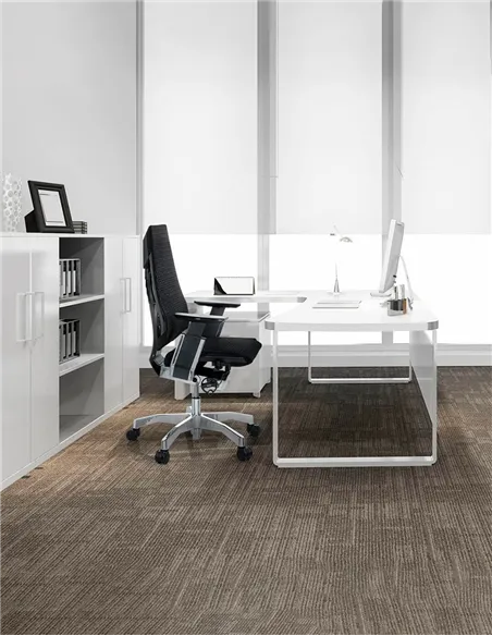 Кресло руководителя GENIDIA GN2 MESH WHITE FRAME