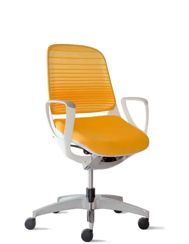 Кресло Okamura Luce Mango Yellow для оператора с подлокотниками