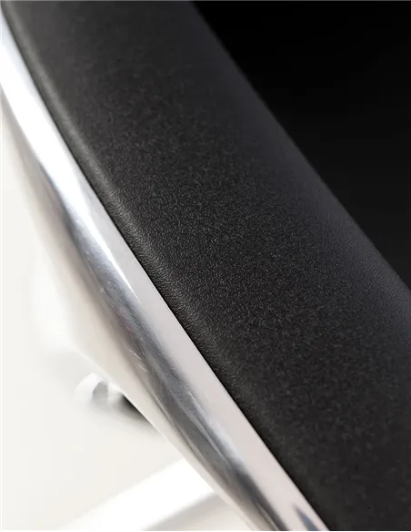 Крісло KRESLALUX 9184 BLACK для керівника, шкіряне