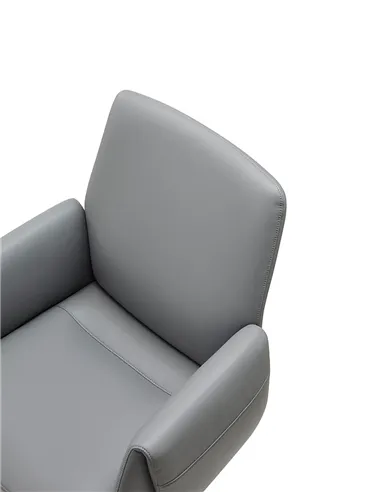 Конференц-кресло KRESLALUX B2065, кожаное