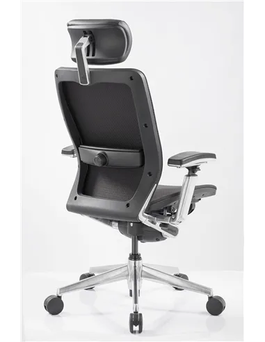 Крісло NIGHTINGALE IC2 7300 D для керівника, чорне