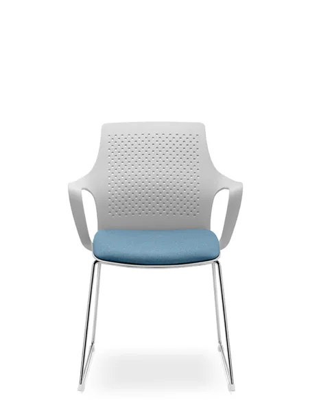 Кресло LD SEATING TARA 105-Q-N4 для посетителей, на полозьях