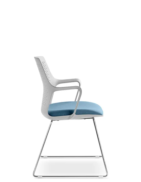 Кресло LD SEATING TARA 105-Q-N4 для посетителей, на полозьях