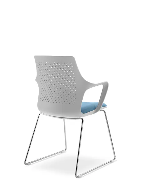Кресло LD SEATING TARA 105-Q-N4 для посетителей, на полозьях