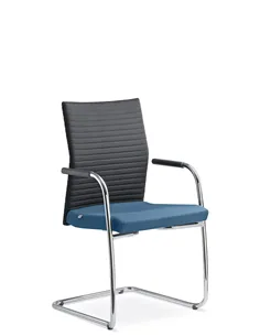 Крісло LD SEATING ELEMENT 440-Z-N4 для відвідувачів, на полозах 2