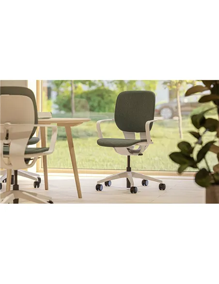 Крісло KLOBER LIM PADDED, P990 для оператора, світло-сірий корпус