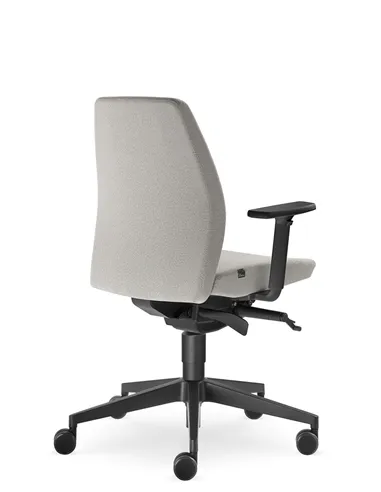 Кресло LD SEATING ALVA 332 SYS эргономичное, со средней спинкой