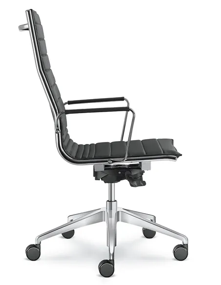 Кресло LD SEATING FLY 710 для руководителя, кожаное
