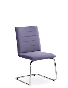 Кресло LD SEATING OSLO 228-Z для посетителей, на полозьях
