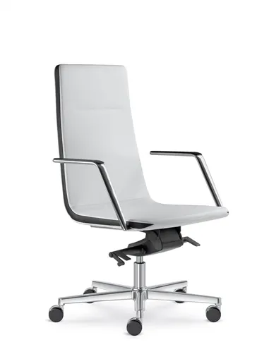 Крісло LD SEATING HARMONY 822-H шкіряне, із середньою спинкою