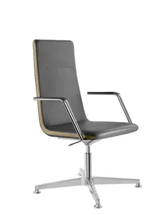 Кресло LD SEATING HARMONY 822-RA, F34-N6 кожаное, со средней спинкой