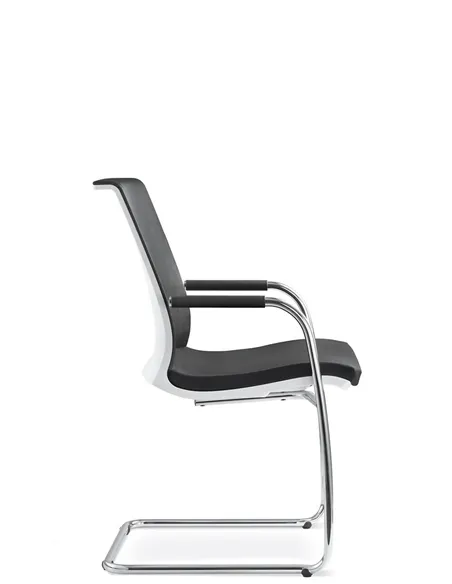 Крісло LD SEATING LYRA NET 213-Z-N4 для відвідувачів, на полозах