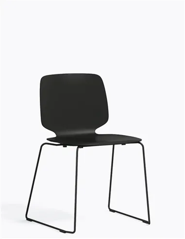 Стул PEDRALI BABILA 2740 BLACK на полозьях