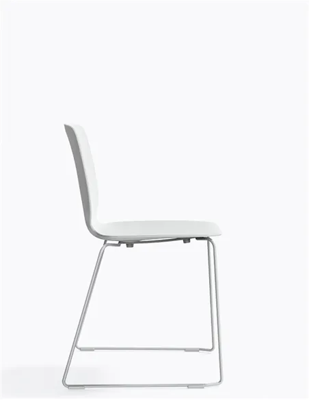 Стілець PEDRALI BABILA 2740 WHITE на полозах