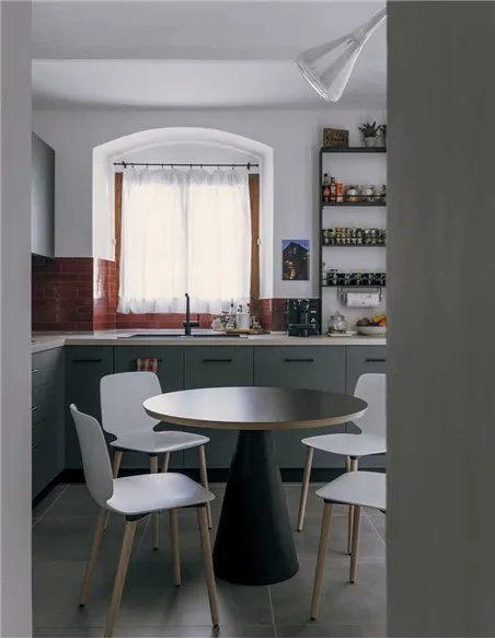 Стілець PEDRALI BABILA 2750 білий