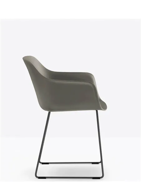 Стілець PEDRALI BABILA XL 2744